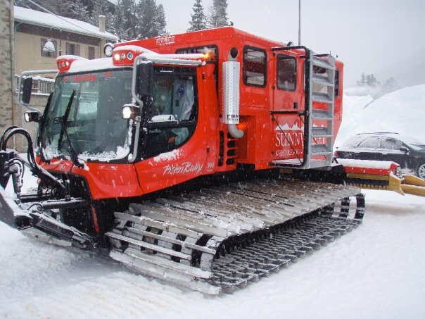 Cabina Snowcats 4cats23 montata su gatto delle nevi PistenBully